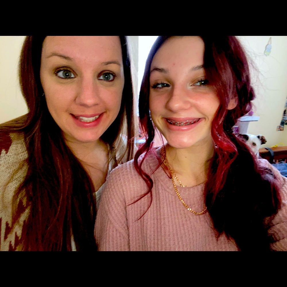 Meet your Posher, Holly